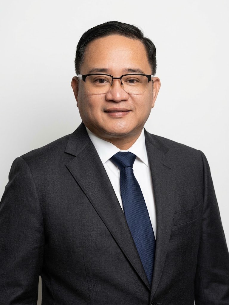 Geoffrey Leysa